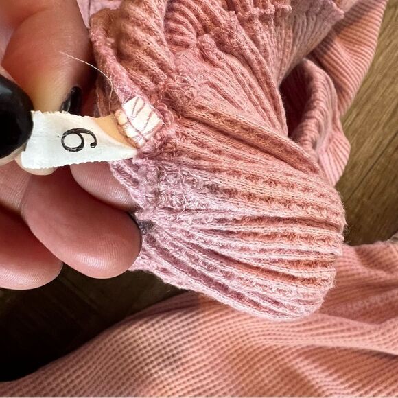 2pc set top and bottoms size 6 - Picture 10 of 11